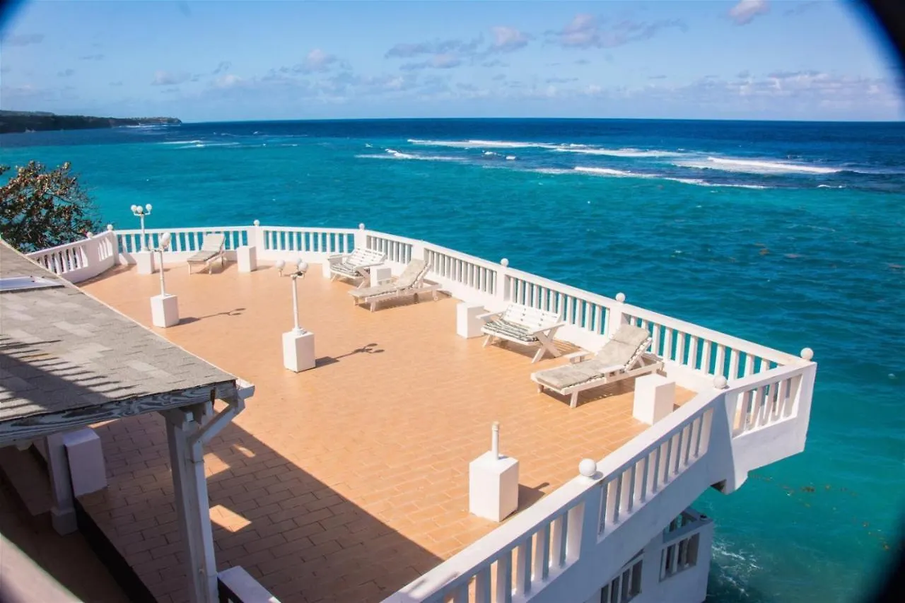 Seaside Villa Boscobel Jamaica